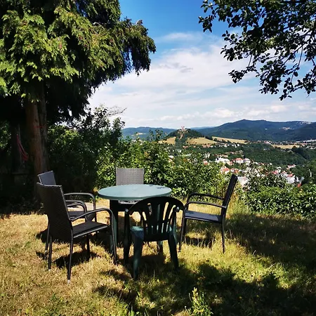 ロッジ Domcek Paradajz Banská Štiavnica