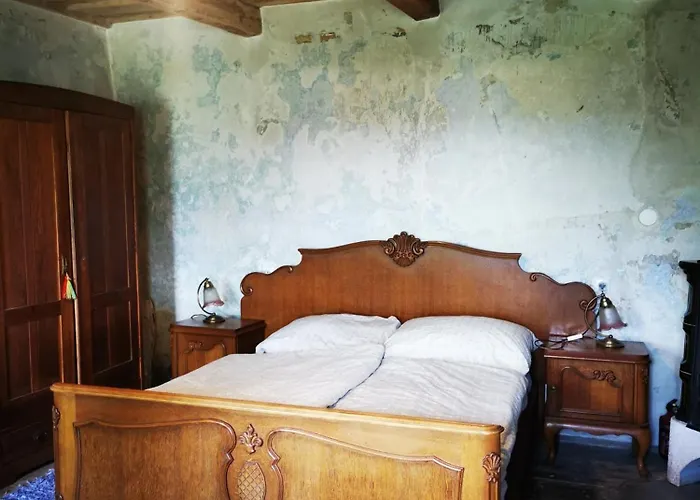 Domcek Paradajz Lodge *